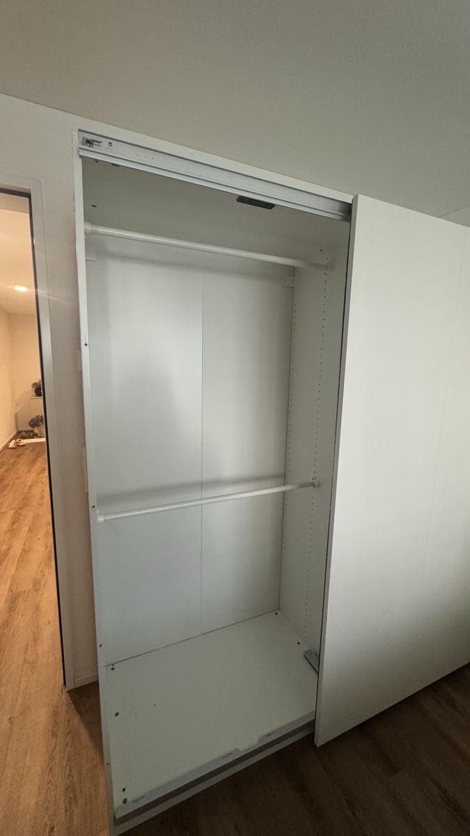 Armoires: GRATIS Ikea Schrank – D'occasion à Lachen SZ par pfingstroseMN 3