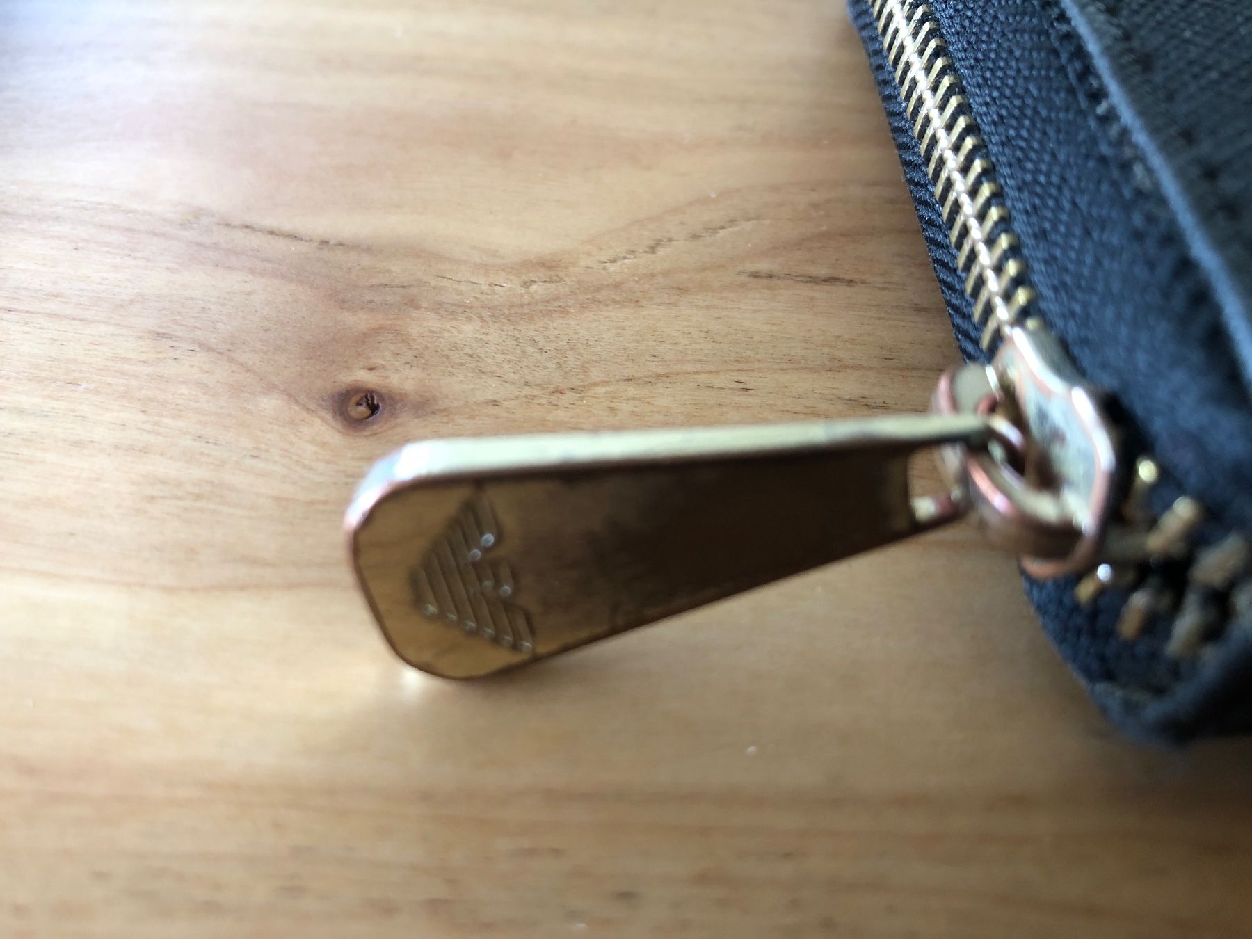 Armani Portemonnaie: Portemonnaie von Armani – Gebraucht aus Kaltbrunn von lagone1 3