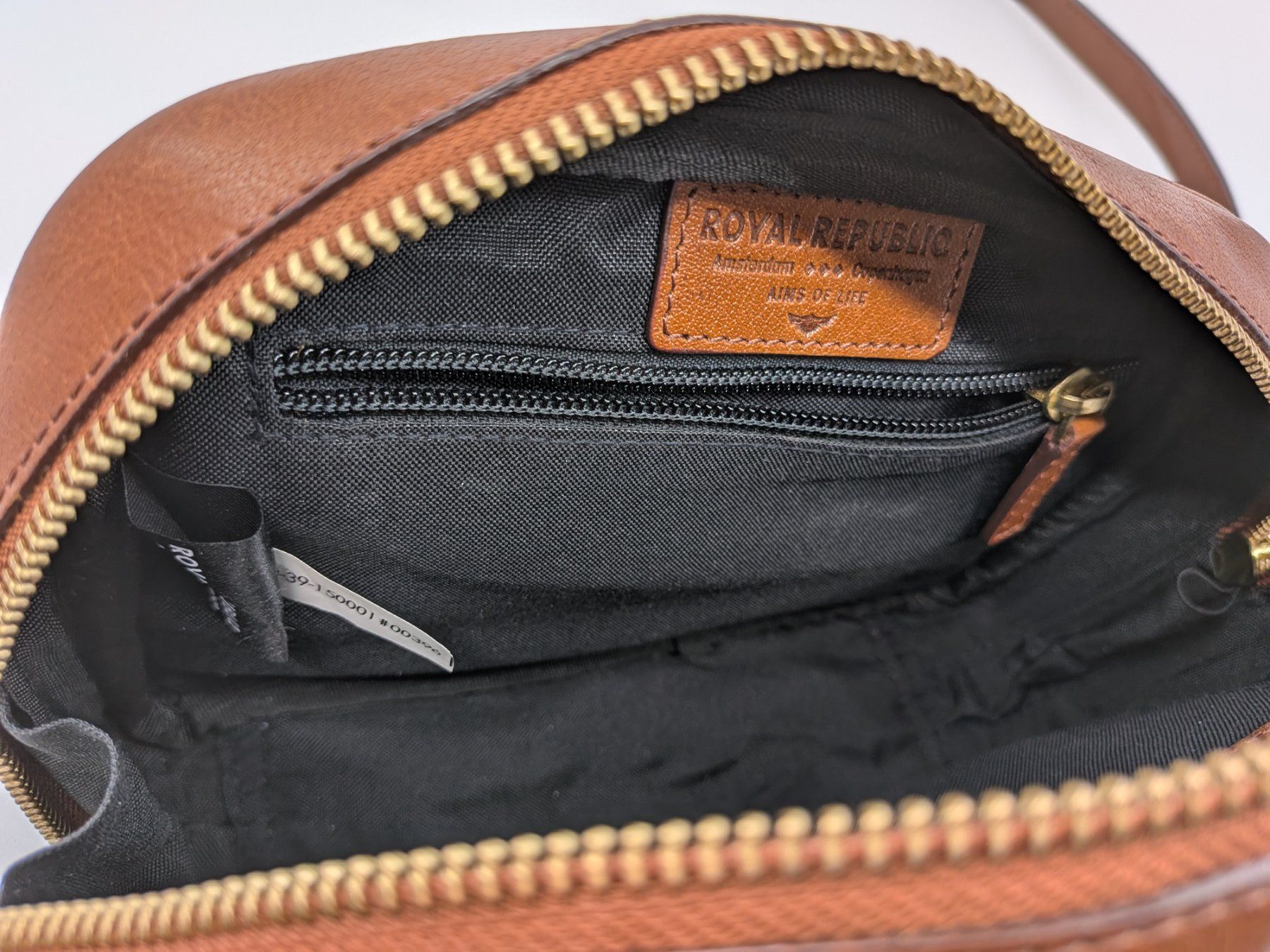 Borse: Tasche Royal RepubliQ – Usato da Emmen venduto da magelan 4
