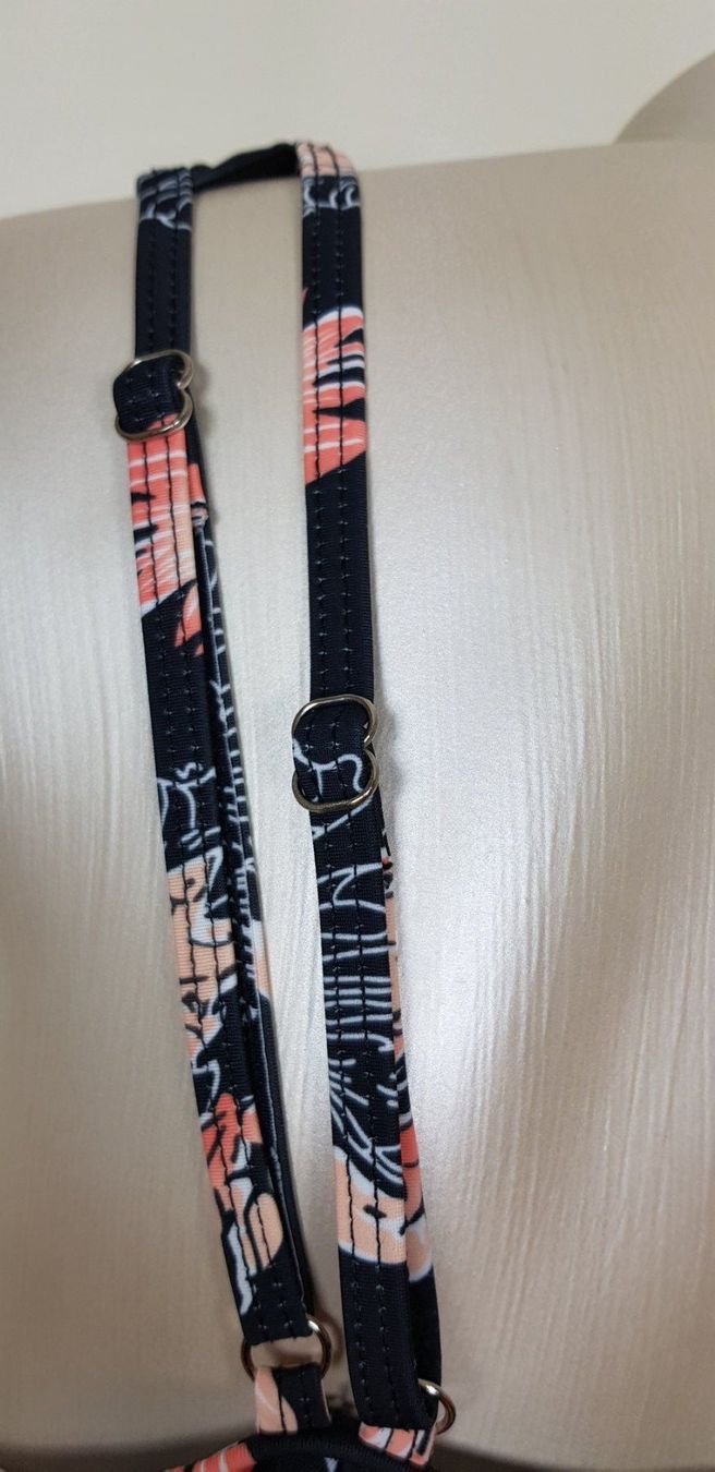 Costumi da bagno & Bikini: Bikini Oberteil, Tankini, Gr. 50 52 – Usato da Uster venduto da Astral 2