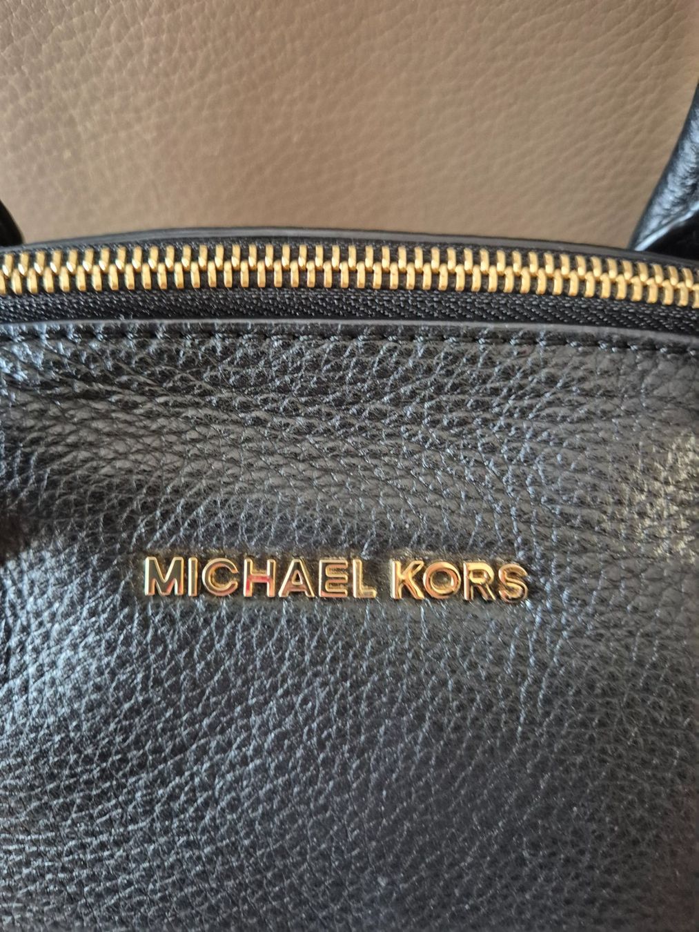 Michael Kors Borse da donna: Tasche von Michael Kors !!! – Usato da Flühli LU venduto da Conny_88 1