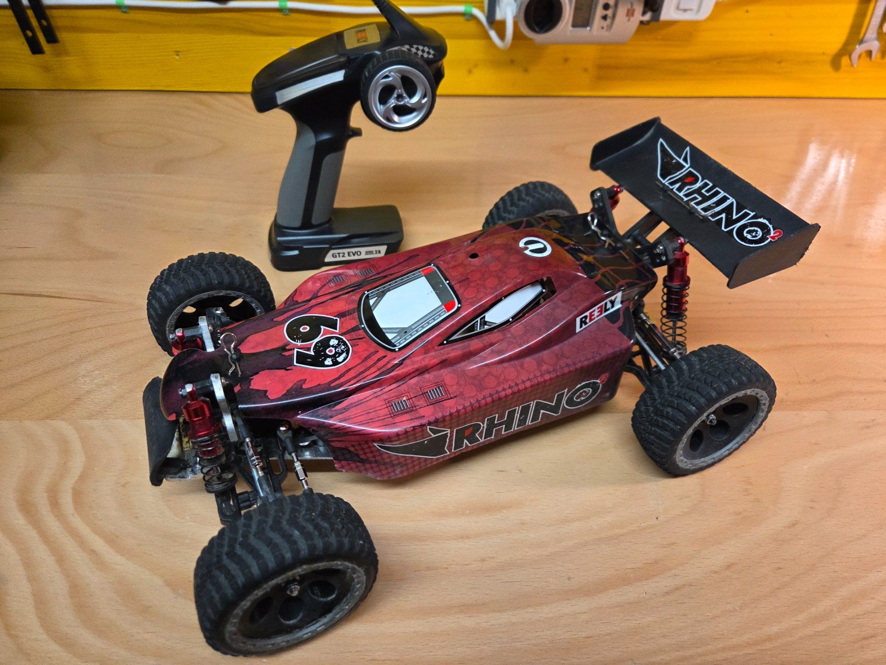 RC Kits de montage: Reely Rhino 2 – D'occasion à Grafstal par Aurillion1979 1