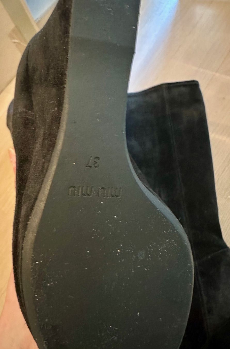 Miu Miu Scarpe da donna: Miu Miu boots – Usato da Dallenwil venduto da ZD2019 2