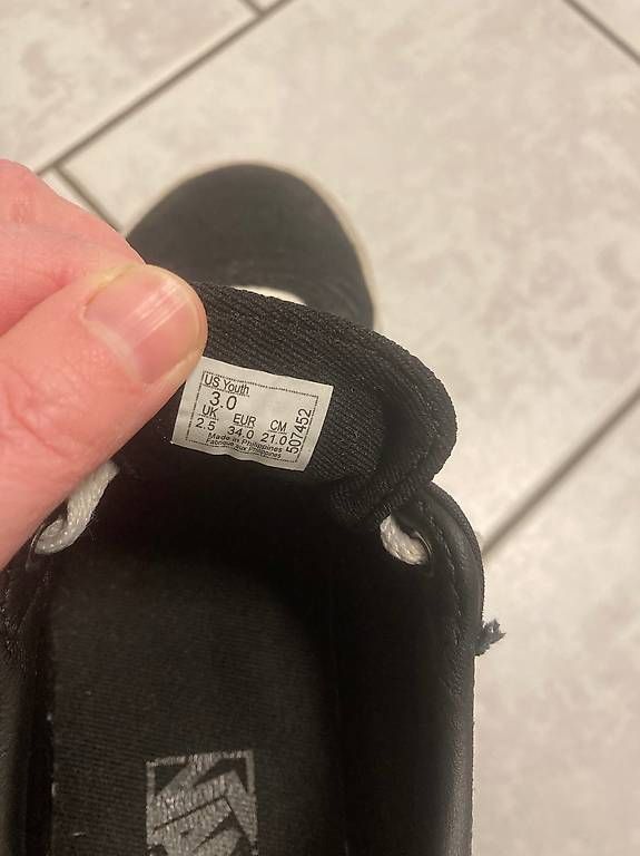 Vans Scarpe per ragazzi: Vans Schuhe Gr. 34 Kinderschuhe – Usato da St. Pelagiberg venduto da Yellow73 3
