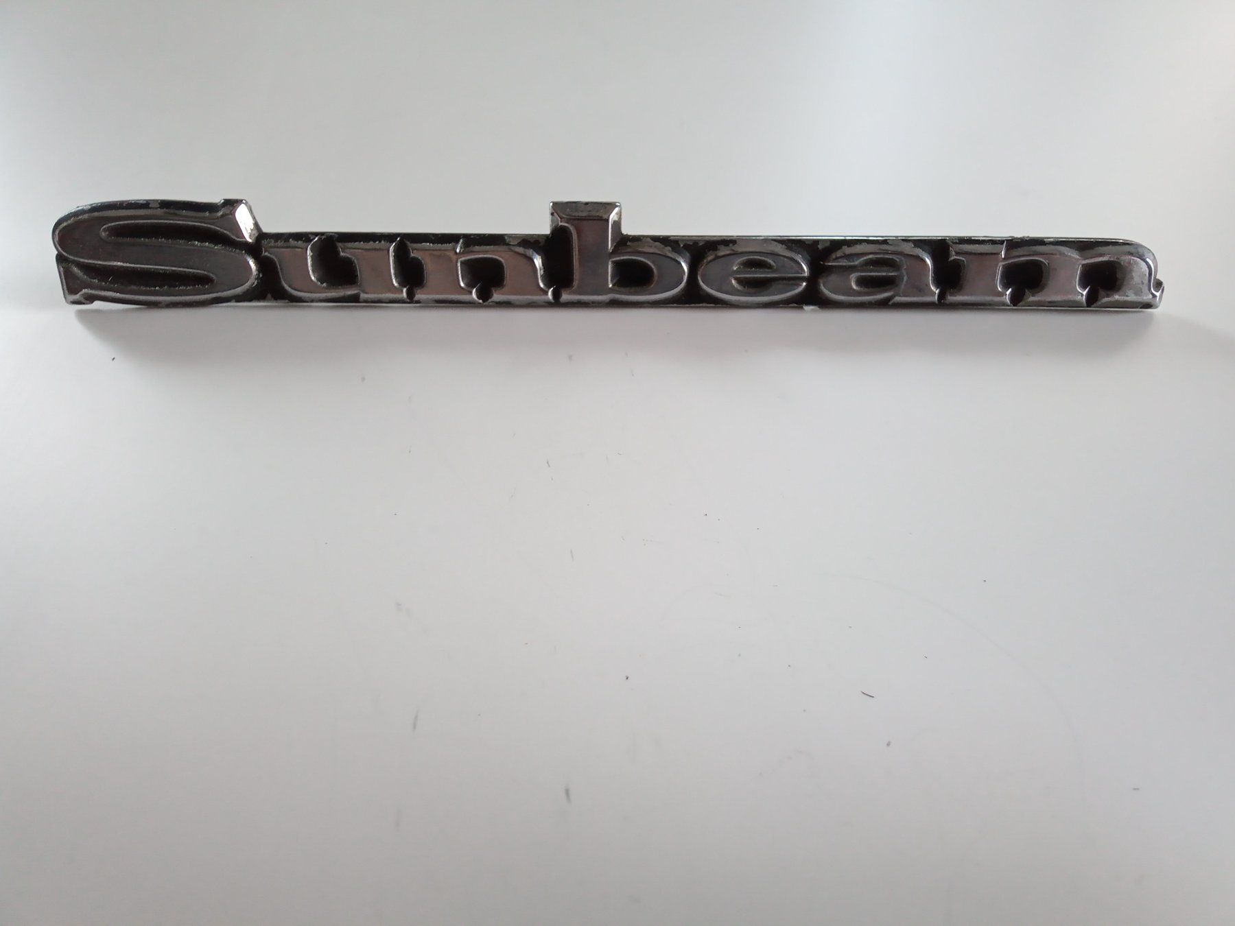 Tutti pezzi di ricambio auto: Sunbeam Emblem Oldtimer – Usato da Zürich venduto da edi_c2m6
