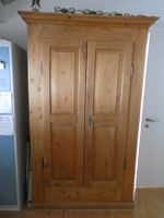 Antiker Bauernschrank
