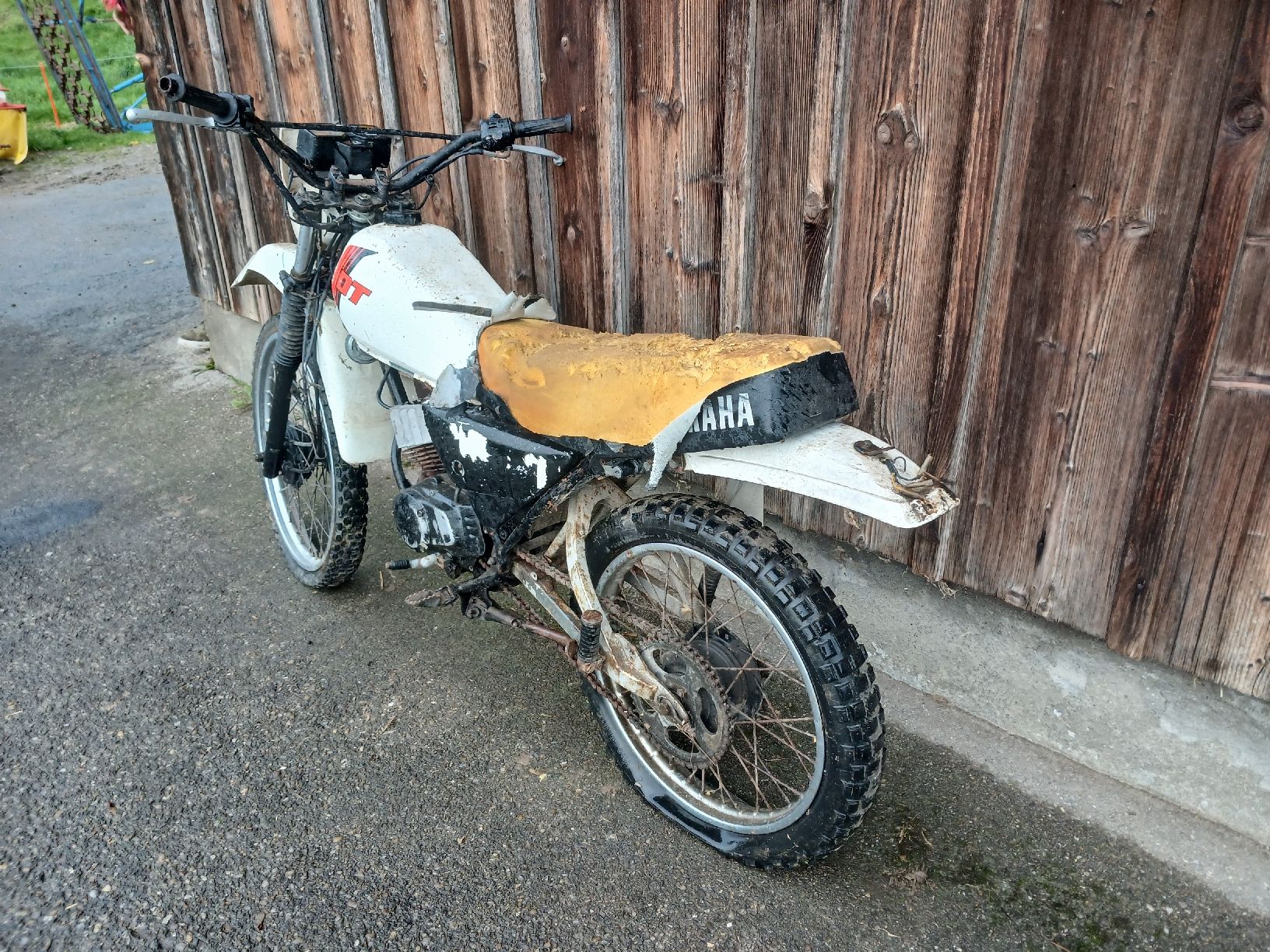 Yamaha Enduro: Yamaha DT 125ccm – Difettoso da Krinau venduto da P.grob 1
