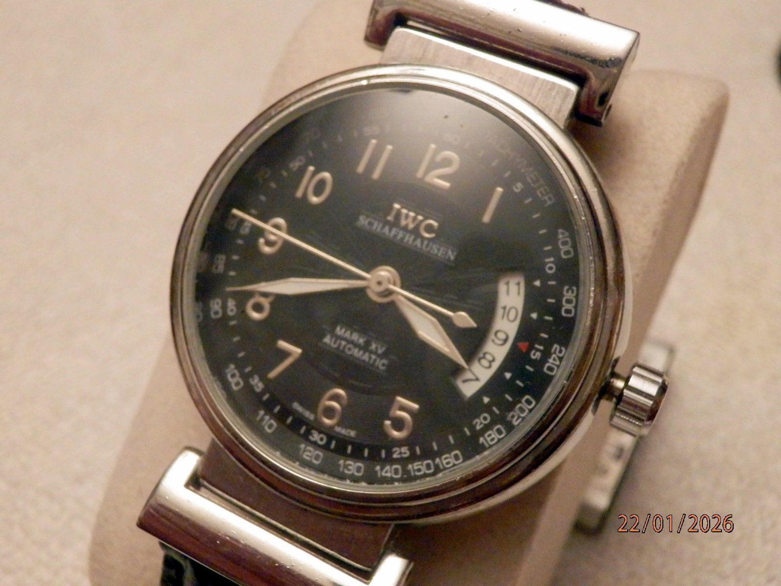 IWC Orologi: IWC Mark XV, Automatic, Datum, Glasboden, Tachimeter, 41mm – Usato da Ueberstorf venduto da dinbau 1