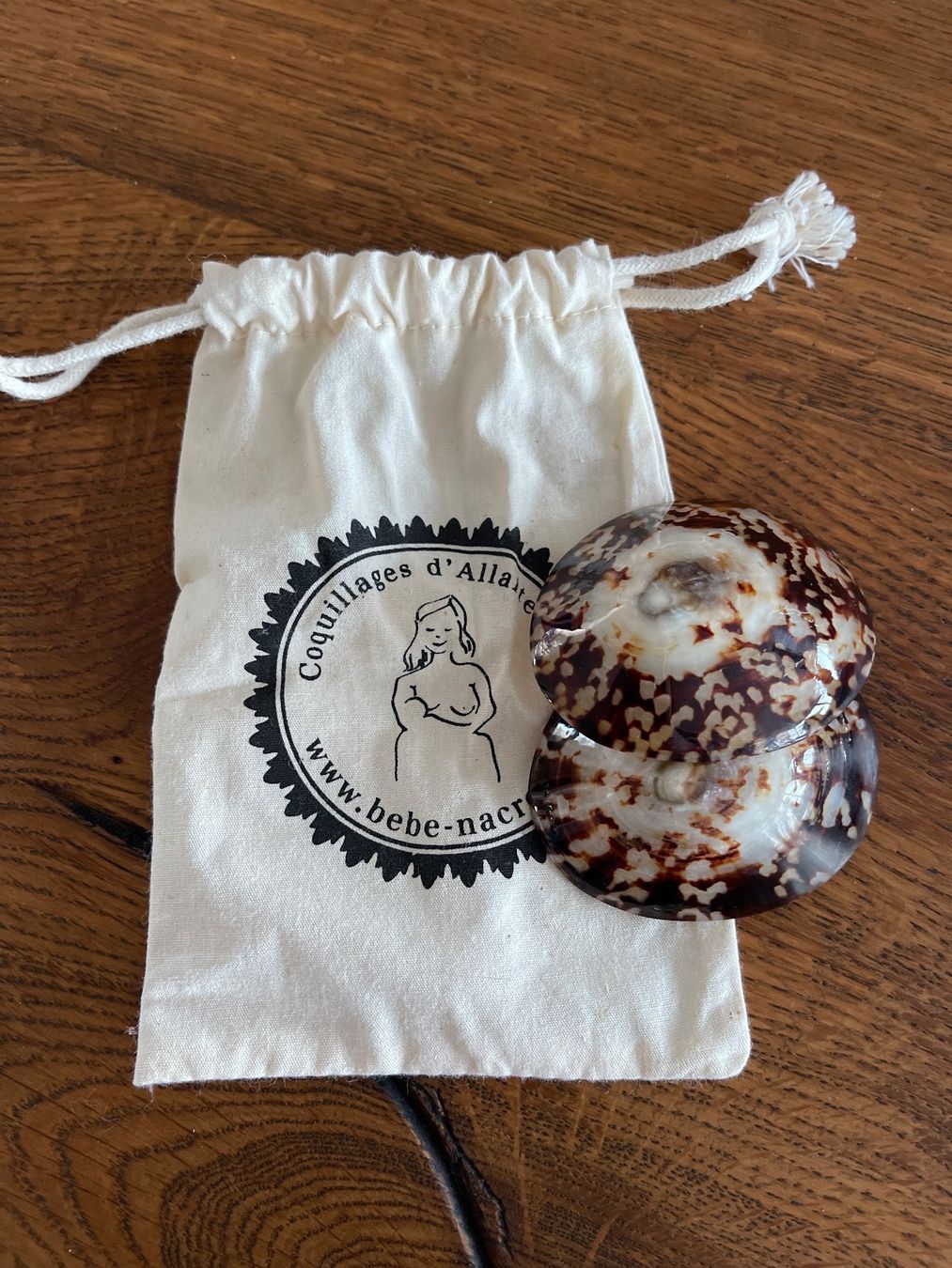 Accessori per l’allattamento: Stillmuscheln bebe nacre – Usato da Täuffelen venduto da Nice800