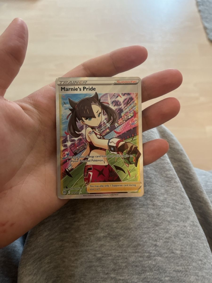 Pokémon Carte collezionabili: Marnies Pride – Usato da Zollikon venduto da ale_x2b2
