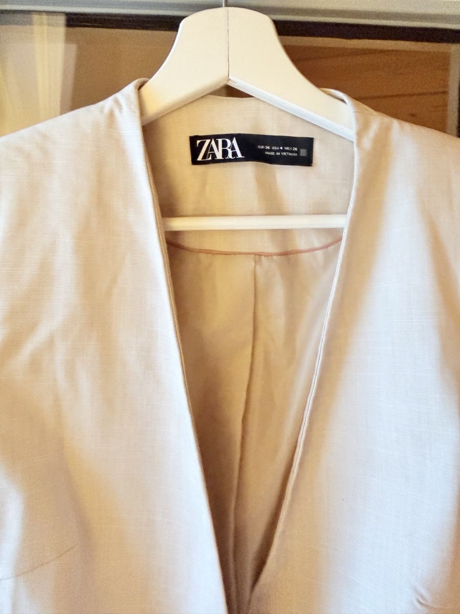 Zara Giacche: Zara Beige Linen Blend Blazer – Nuovo (secondo la descrizione) da Zürich venduto da BettinaMarie2308 4