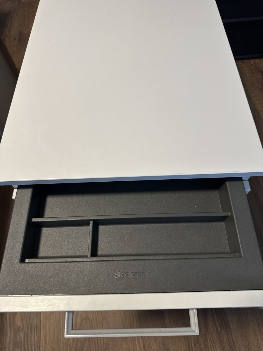 Steelcase Rollcontainer mit 3 Schubladen (Gebraucht) in Altendorf für ...