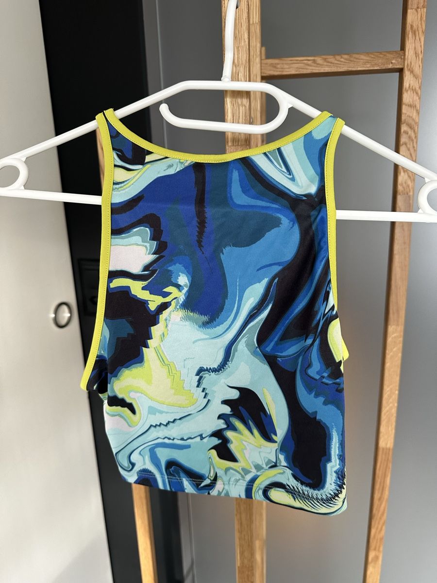 Top: Top mit Cut Out – Usato da Gipf-Oberfrick venduto da Gabor5 2
