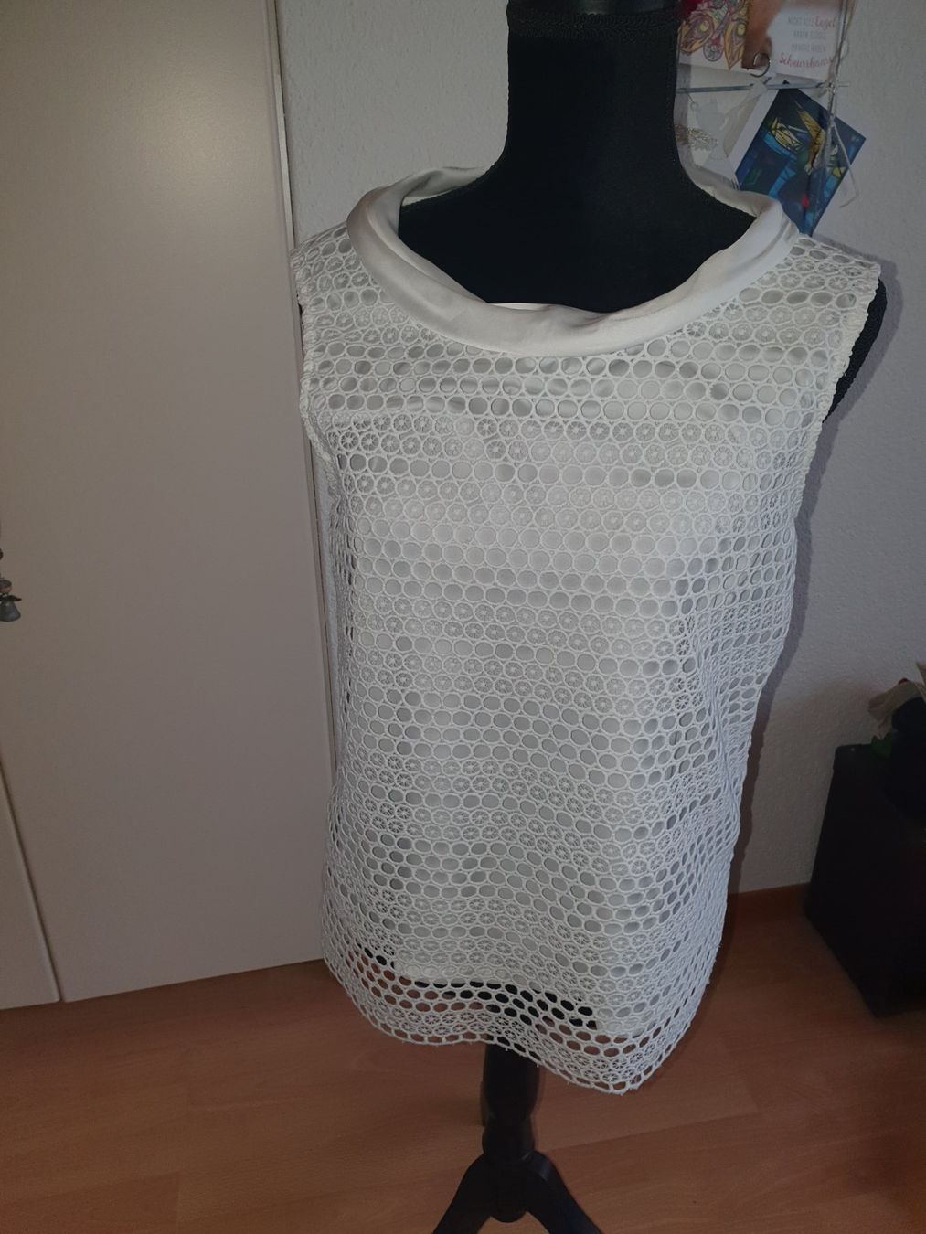 Top: Top mit Carmenkragen – Usato da Malters venduto da Molkit09