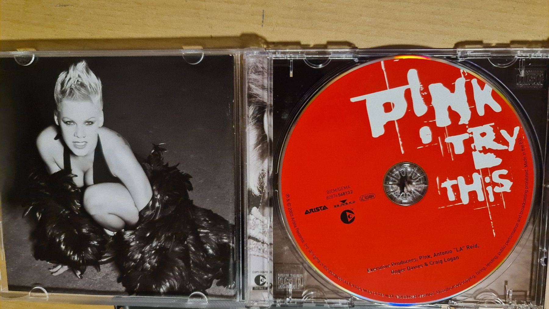 CD: Pink - Try This - CD Album – Usato da Dintikon venduto da Vexi 1