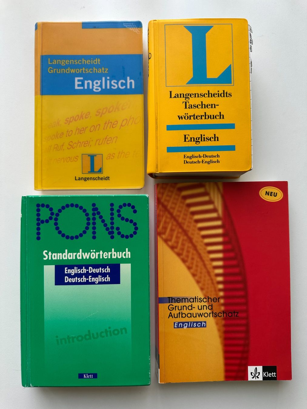 Bücher: Langenscheidts Taschenwörterbuch Englisch – Gebraucht aus Zug von Supervamp