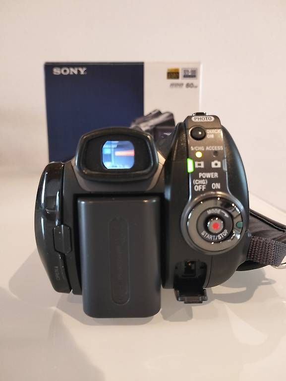 Sony Videocamere: Sony Handicam HDR-SR11E – Usato da Stabio venduto da rob_t2qn 2