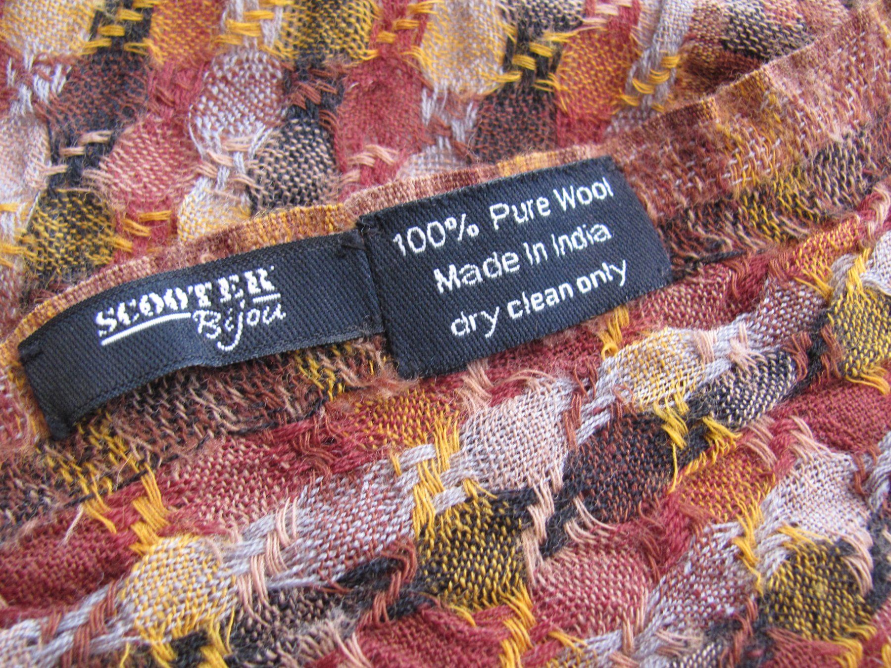 Foulard & Sciarpe: Echarpe 100% pure laine SCOOTER – Nuovo (secondo la descrizione) da Vétroz venduto da magnolia5 1