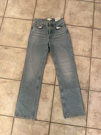 H&M 90's Straight High Waist Jeans