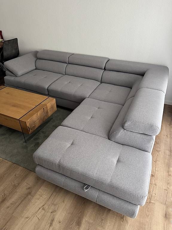 Conforama Sofas: Ecksofa Grau – Neu (gemäss Beschreibung) aus Altdorf UR von daf_8ckr 1