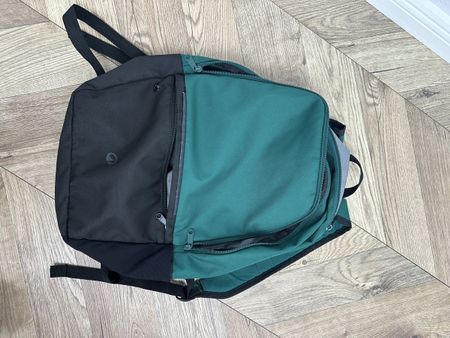 Rucksack grün schwarz