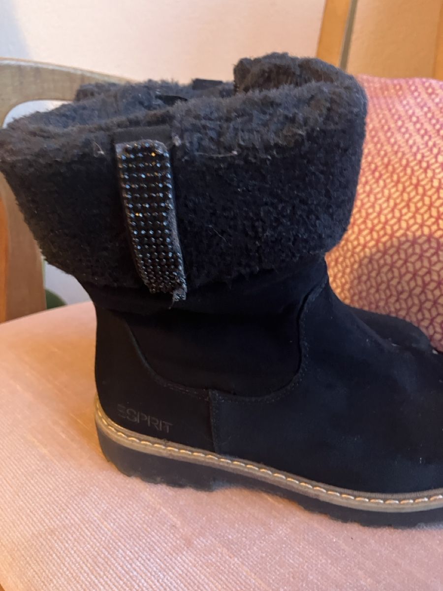 Esprit Scarpe per ragazze: Esprit gefütterte Winterschuche 32 – Usato da Regensdorf venduto da AHenter 2