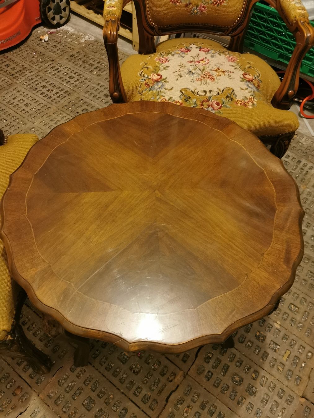 Set di tavolo e panche: Gobelin Set; Stühle mit Tisch – Usato da Mels venduto da D2DD 1