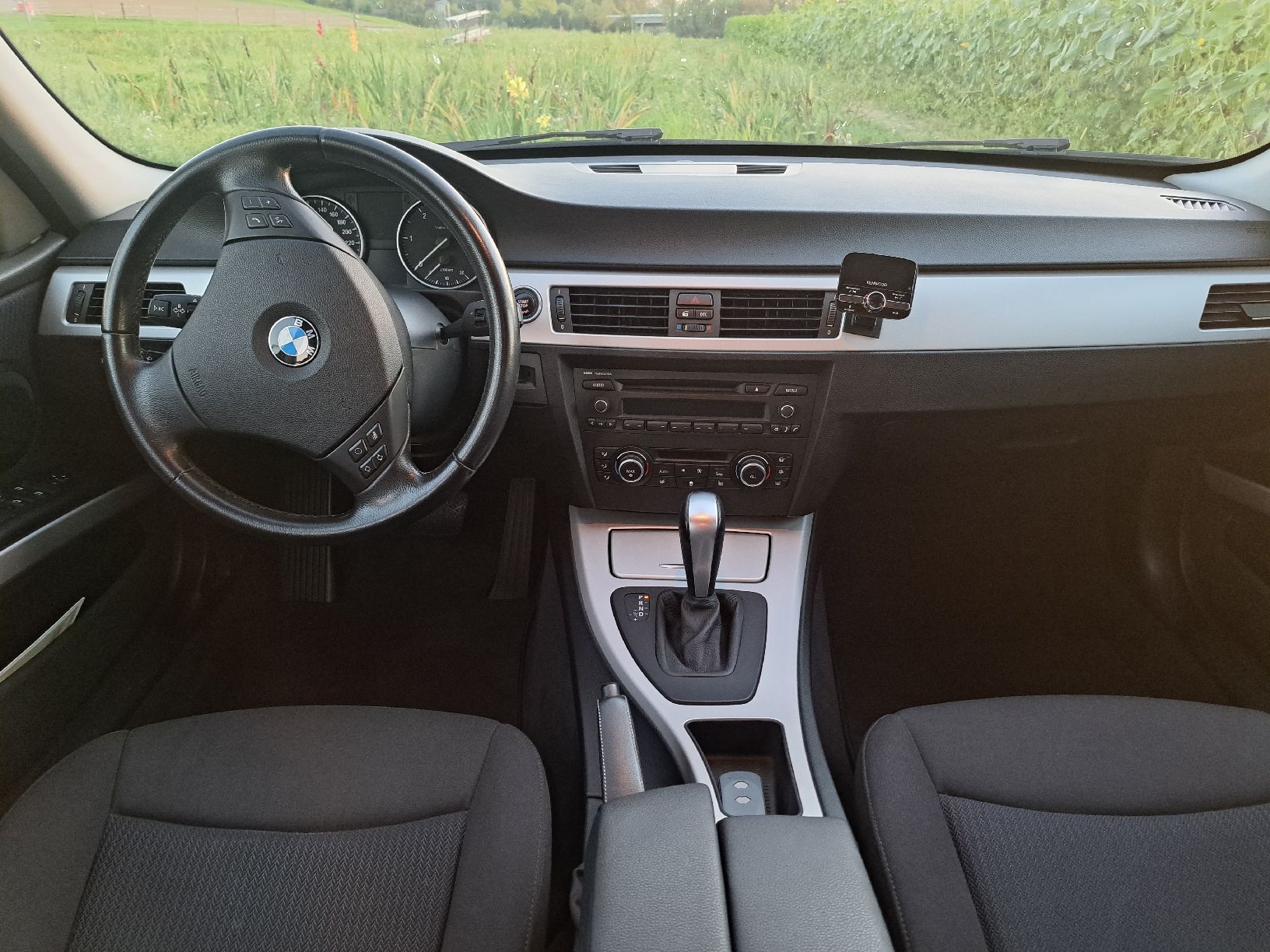 BMW Automobili: BMW 318d Touring  – Usato da Lyss venduto da ati.88 4