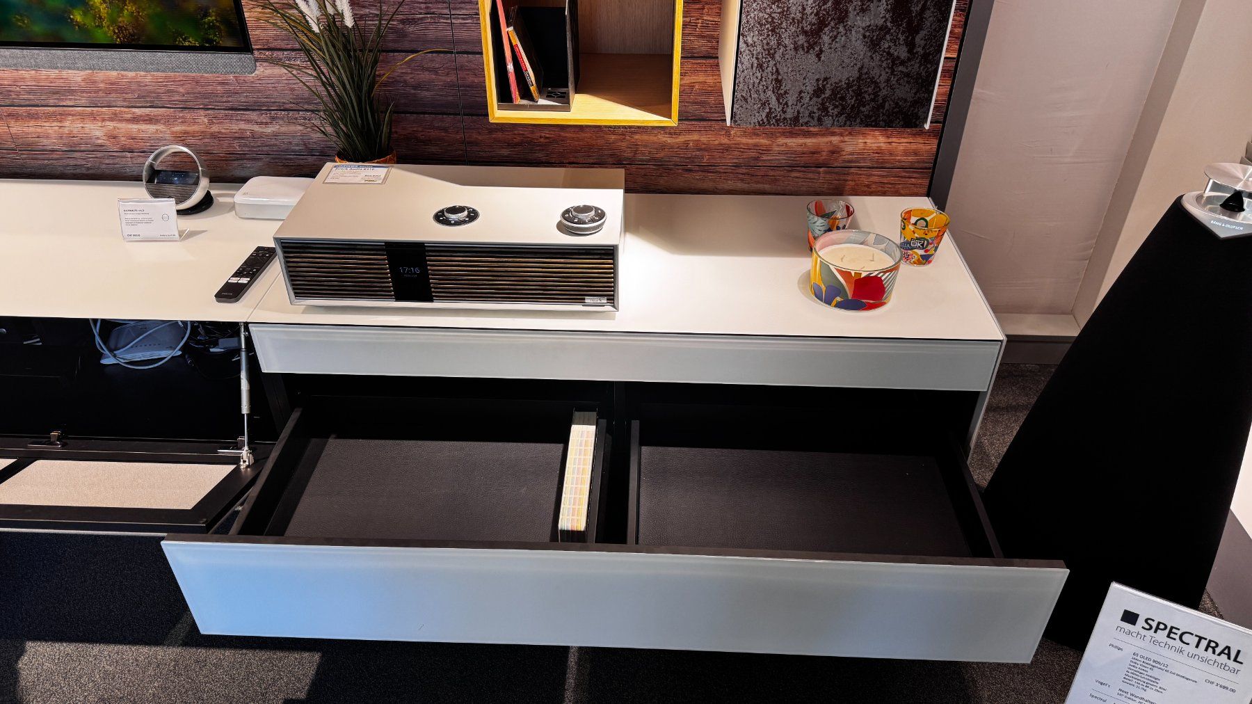 Spectral Mobili TV: Spectral Sideboard Ameno weiss – Usato da Zofingen venduto da Bolligerag 5