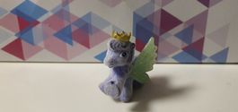 Filly Figur lila mit Krone und Flügeln guter Zustand