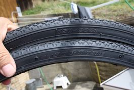 2 VELOPNEUS 26