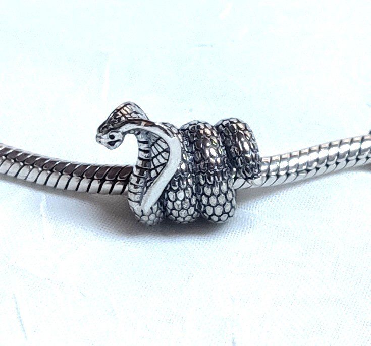 Anhänger: Charme serpent pour bracelet. – Neu und originalverpackt aus Lamboing von Qtrica 3