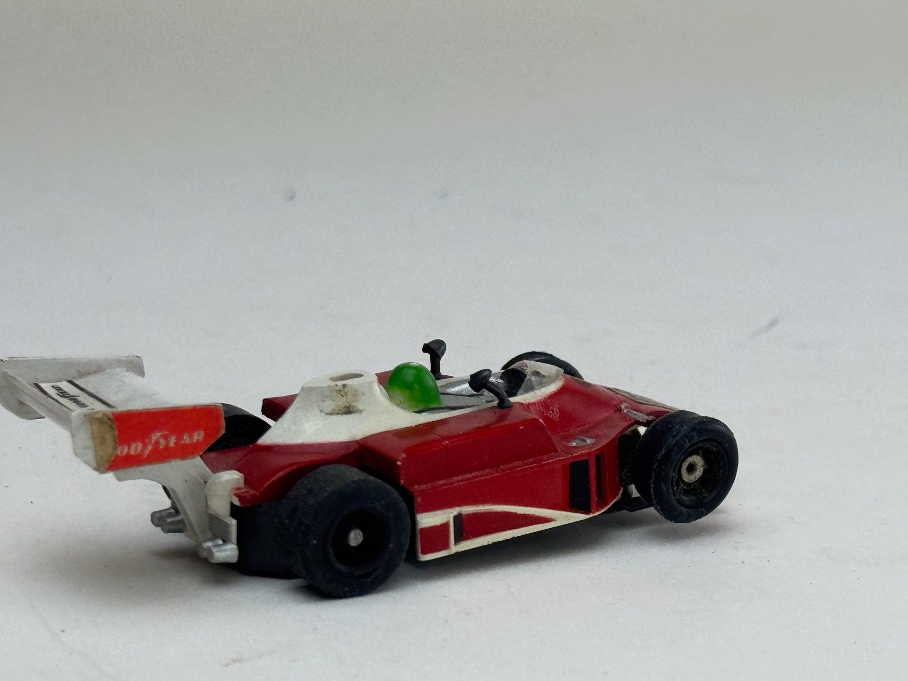 Faller Piste: GB5- Faller AMS G Plus Ferrari ? rot – Usato da Elm venduto da Wikmtz 1