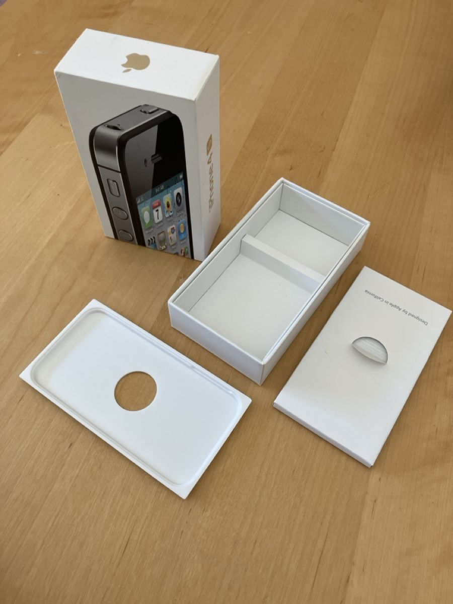 Apple Handys / Smartphones: Originale Verpackung des iPhone 4S - in gutem Zustand – Neu (gemäss Beschreibung) aus Zürich von Benksy 2