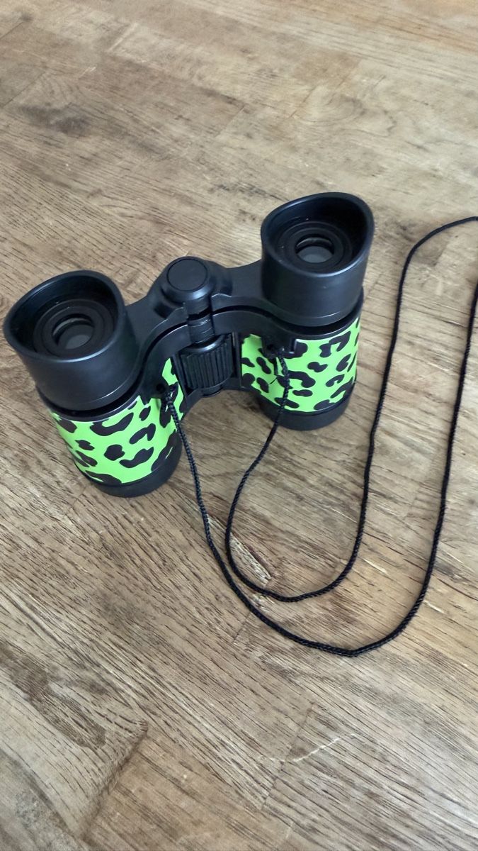 Swatch Montres: Swatch Binoculars green leopard print – Neuf (Voir description) à Lugano par bad_2t9b 2