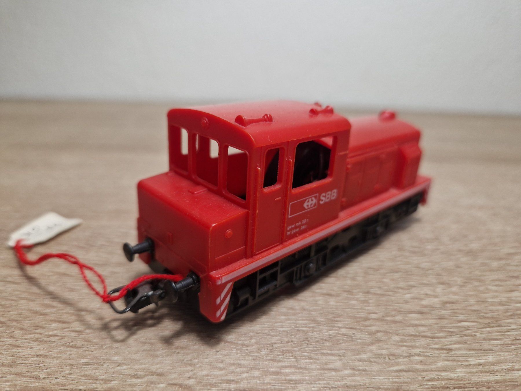 Lima Modellini di ferrovie: Lima Diesellok SBB H0 – Usato da St-Aubin-Sauges venduto da Lo_Go 3
