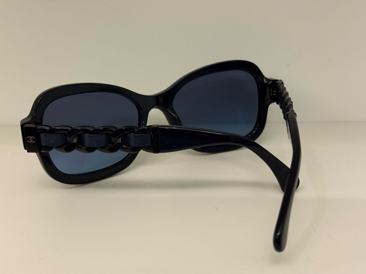 Chanel Lunettes & Verres: CHANEL Sunglasses – Neuf (Voir description) à Bäch SZ par jfog 2