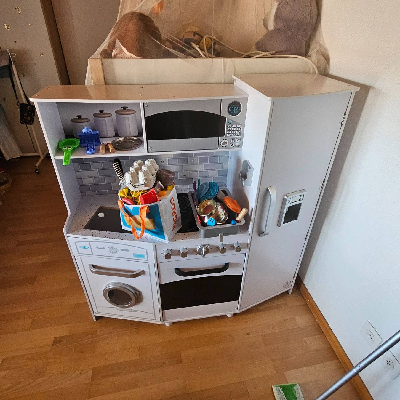 Giocattoli: Spielküche holtz mit geräusch – Usato da Wiedlisbach venduto da tor_v7dh