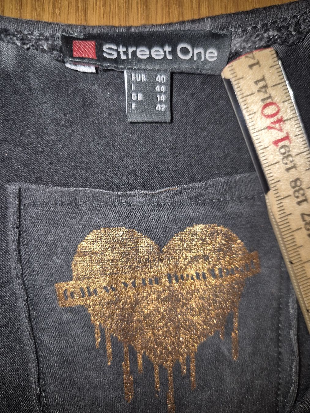 T-shirt: T Shirt Street one Gr 40 – Nuovo (secondo la descrizione) da Sils/Segl Maria venduto da ainib 1