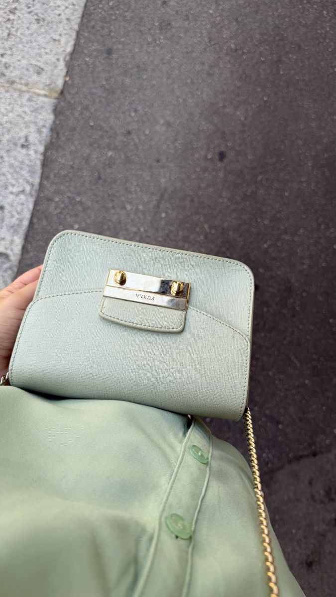 Furla Sacs femmes: Furla metropolis Mini Bag Light Green – D'occasion à Lugano par cri_djb 1