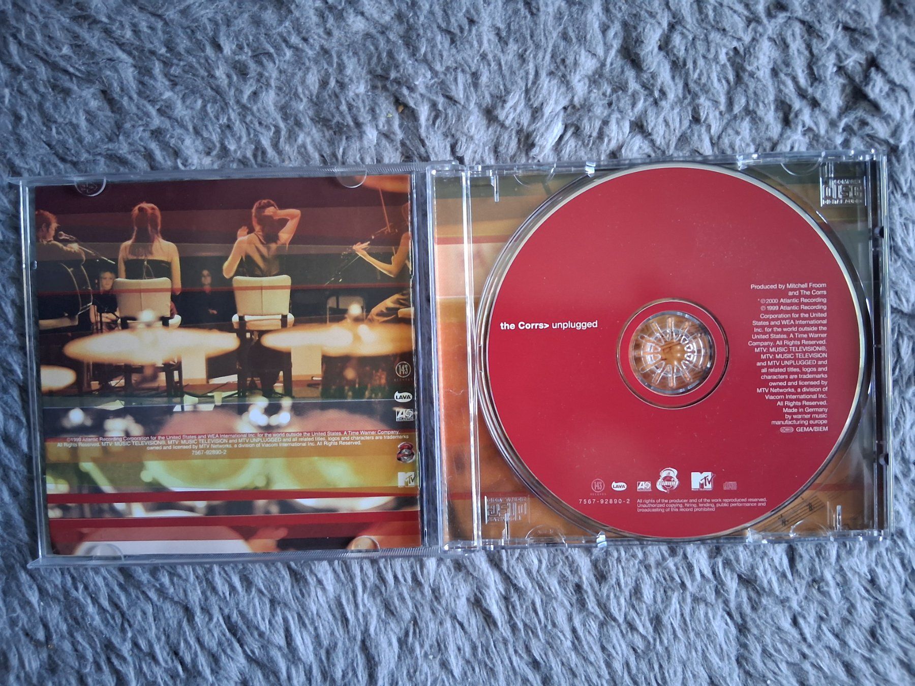 CD: THE CORRS       UNPLUGGED       CD – Usato da Wetzikon ZH venduto da Ramones01 2
