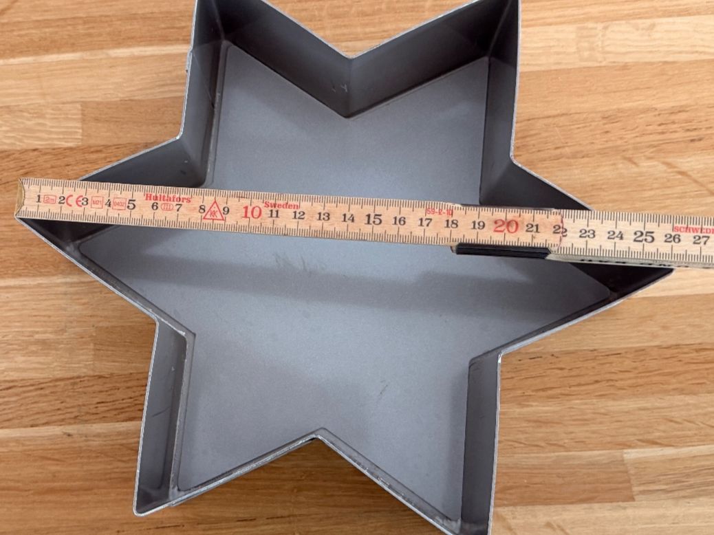 Teglie da forno: Backen - Backform Stern Weihnachten 26cm – Usato da Winterthur venduto da Secondhand-Family 2