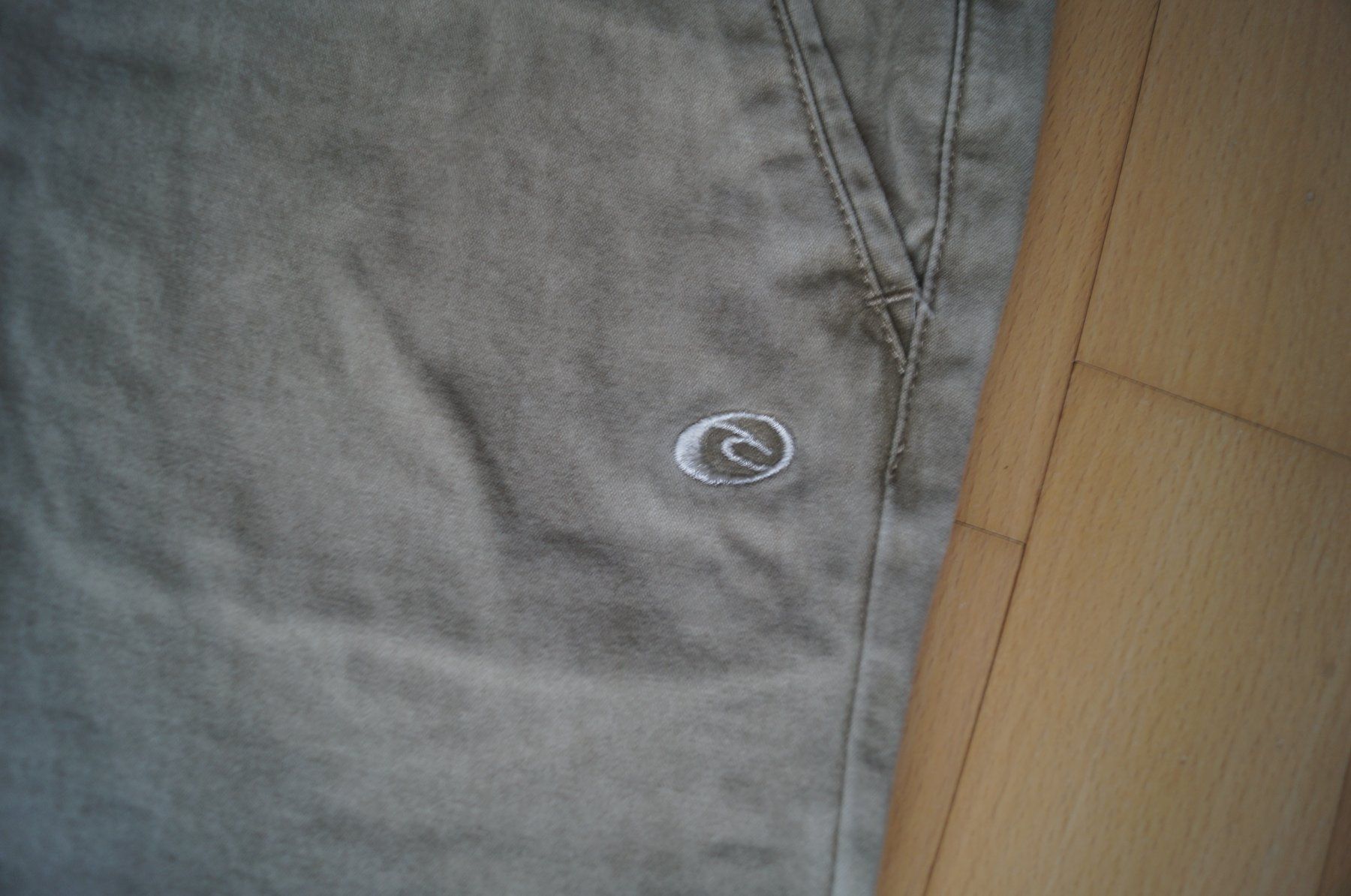 Rip Curl Pantaloni: Rip Curl Sommerhose Gr. 40, neu – Nuovo (secondo la descrizione) da Köniz venduto da Fred333 2