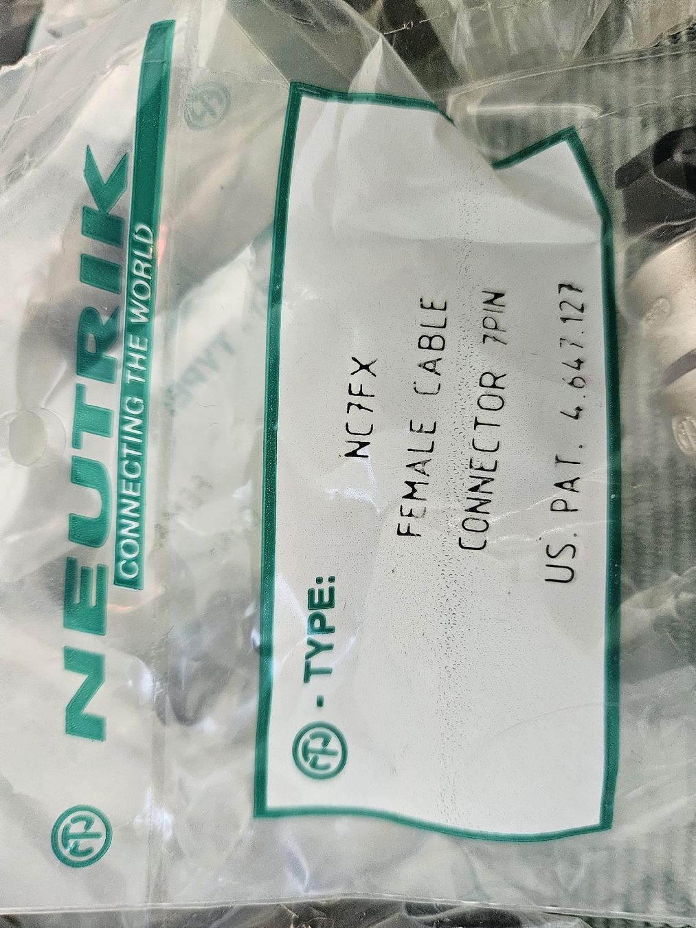 Neutrik Cavi: Neutrik XLR stecker 7pol – Nuovo e nell'imballaggio originale da Diepoldsau venduto da Knochen 1