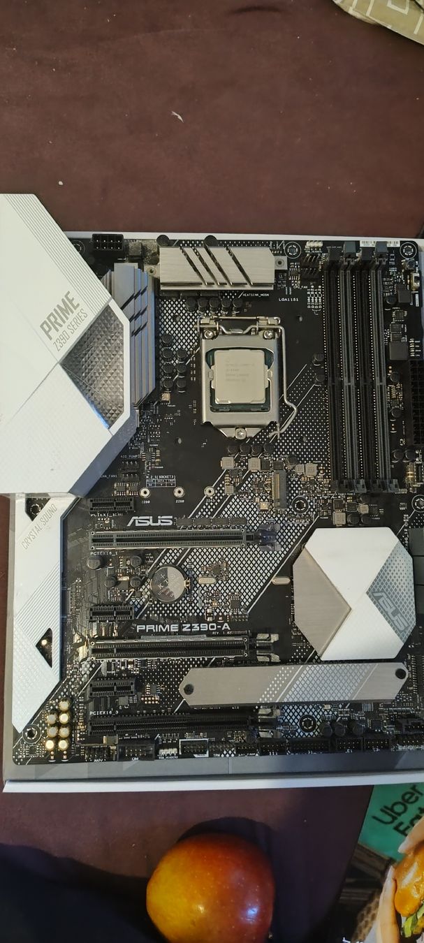 Asus Mainboards: Motherboard + CPU – Gebraucht aus Zürich von jon_h6js