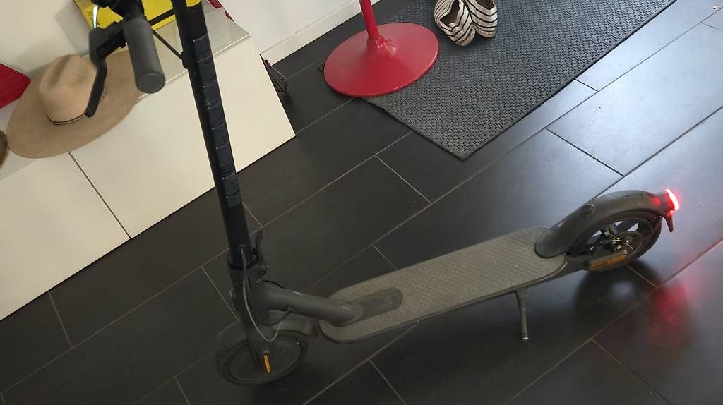 Kickboard: Monopattino Xiaomi Mi Essential  – D'occasion à Breganzona par fab_8lj5 1