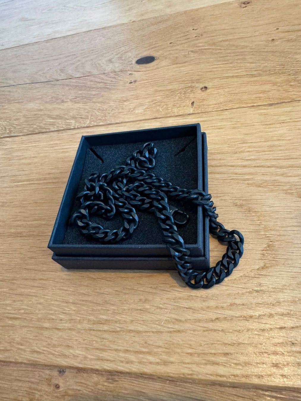 Ketten: BLACK CURB CHAIN - 8MM 55cm – Gebraucht aus Seelisberg von pas_8cgl 2