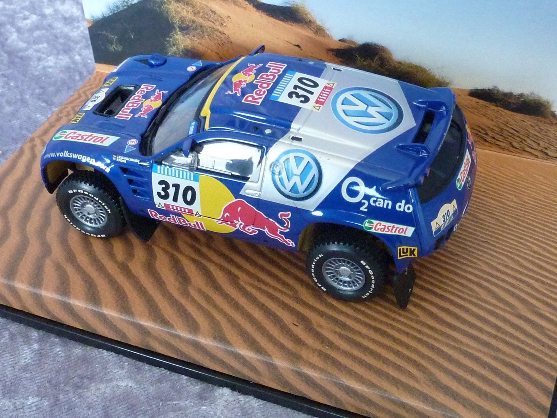 Minichamps Modellini d'auto: VW Touareg Dakar 2005  1:43 – Nuovo e nell'imballaggio originale da Dürrenäsch venduto da modellautos4you 3