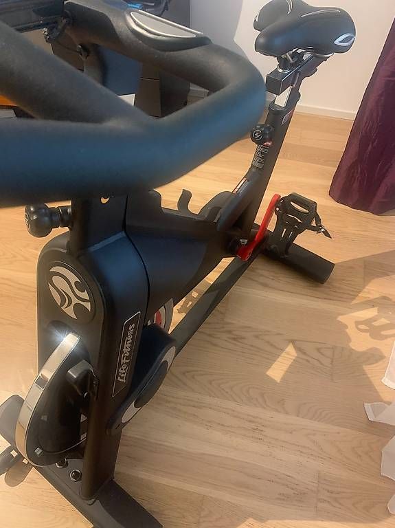 Hometrainer: Spinning Bike  - Hometraining – Usato da Uster venduto da JuliaIG 3