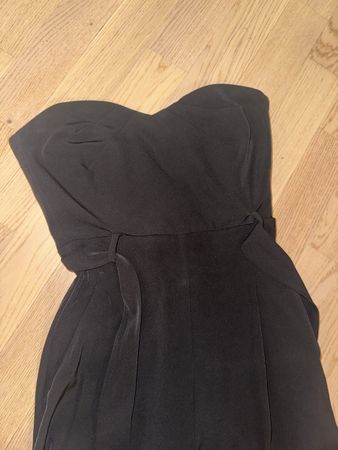 Jumpsuit schwarz trägerlos mit Bindeband - Wie neu